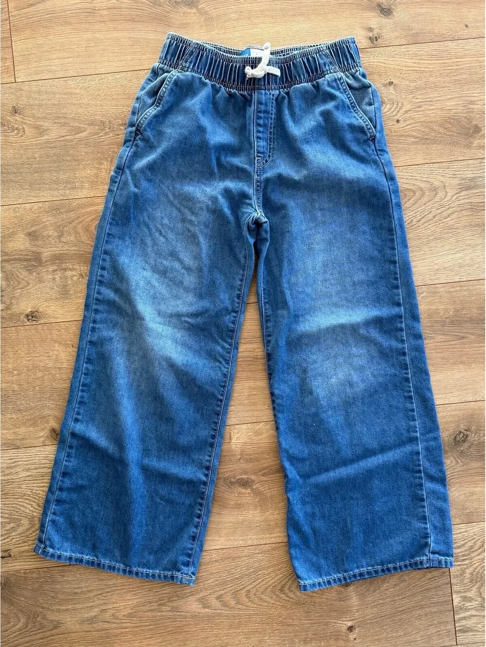 Wide leg jeans